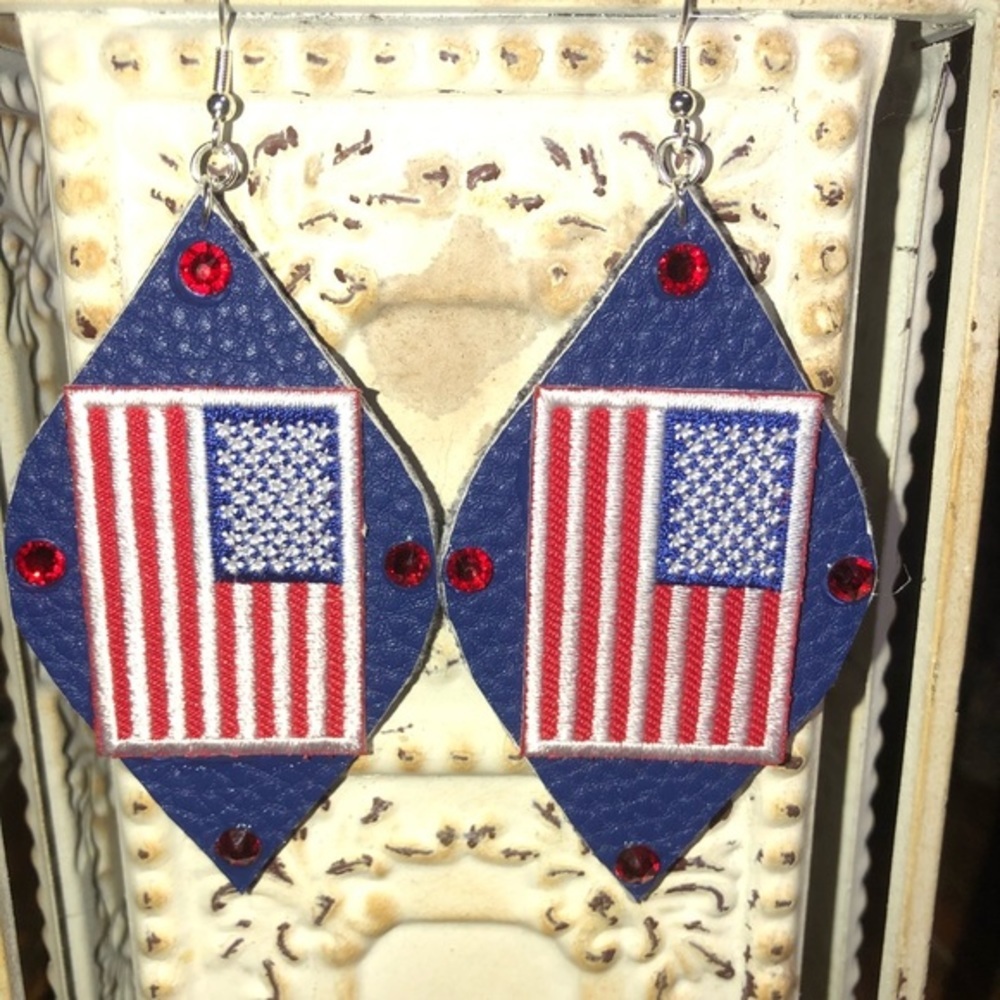 Red White and Blue Earrings - Picture 4 of 4